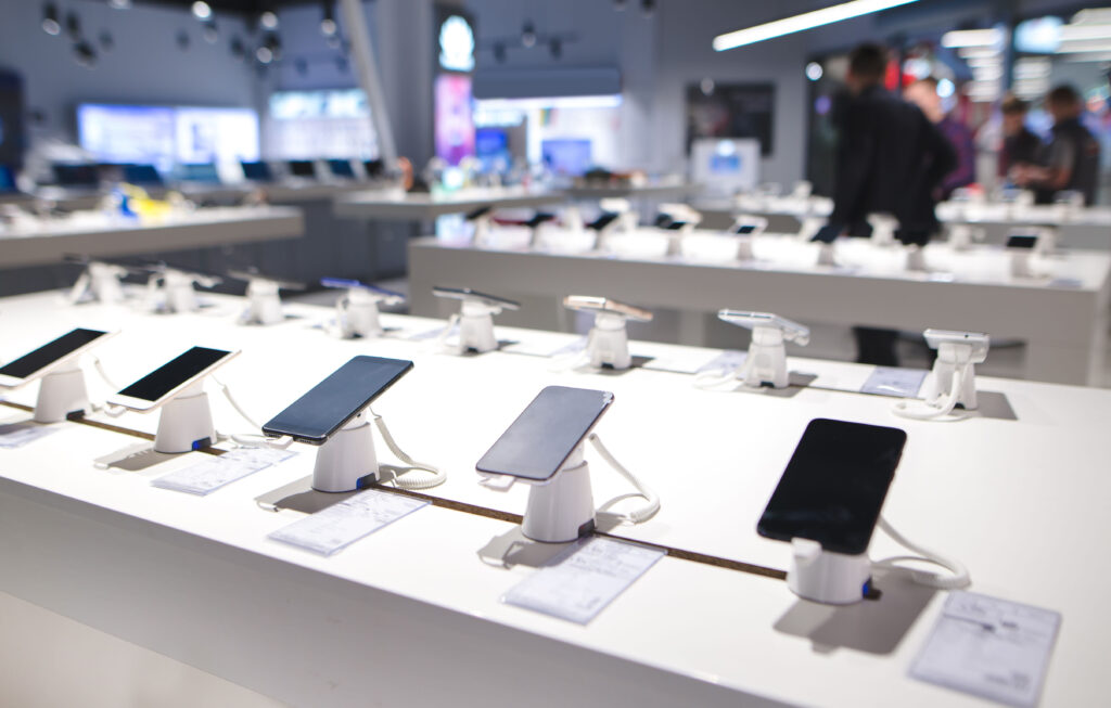 France : La réorganisation de boutiques alourdit le climat social chez Orange.