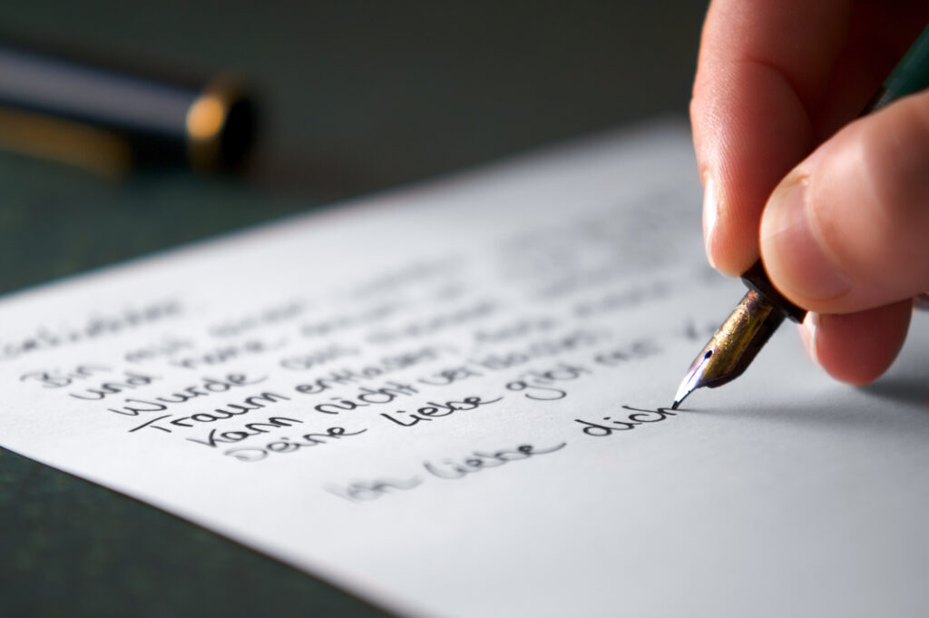 Lettre de 107 ans jamais lue, enfin ouverte par un Londonien