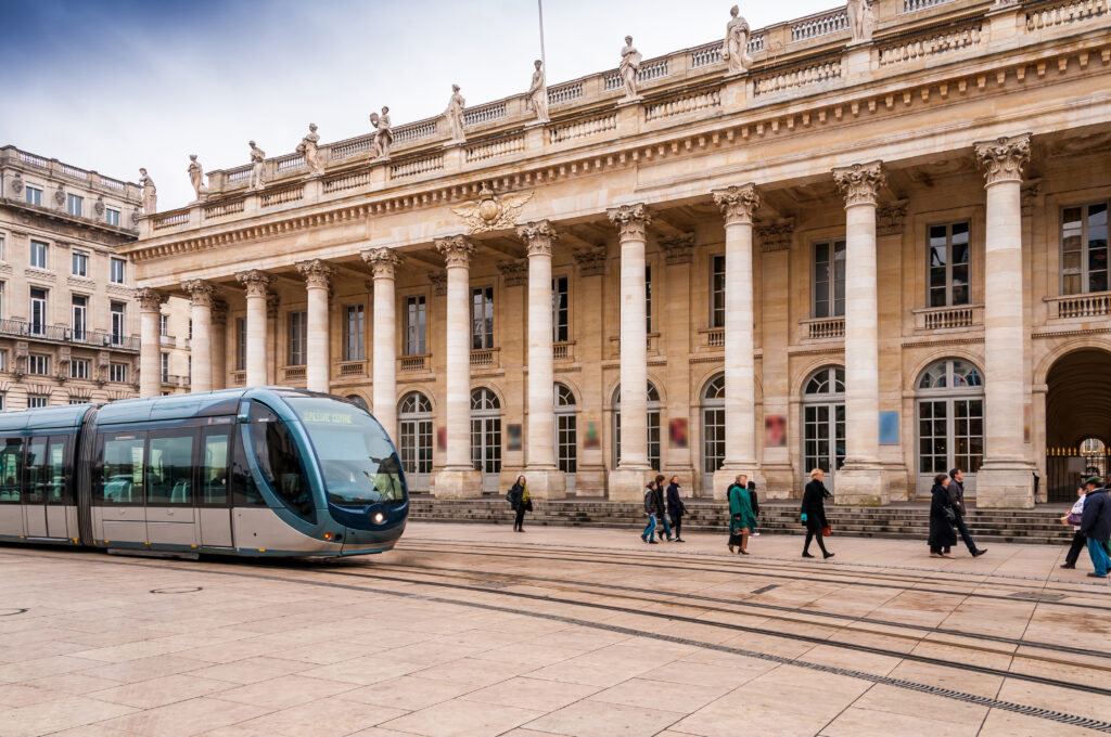 Le Tramway : Un Moyen de Transport Pratique pour les Villes Modernes