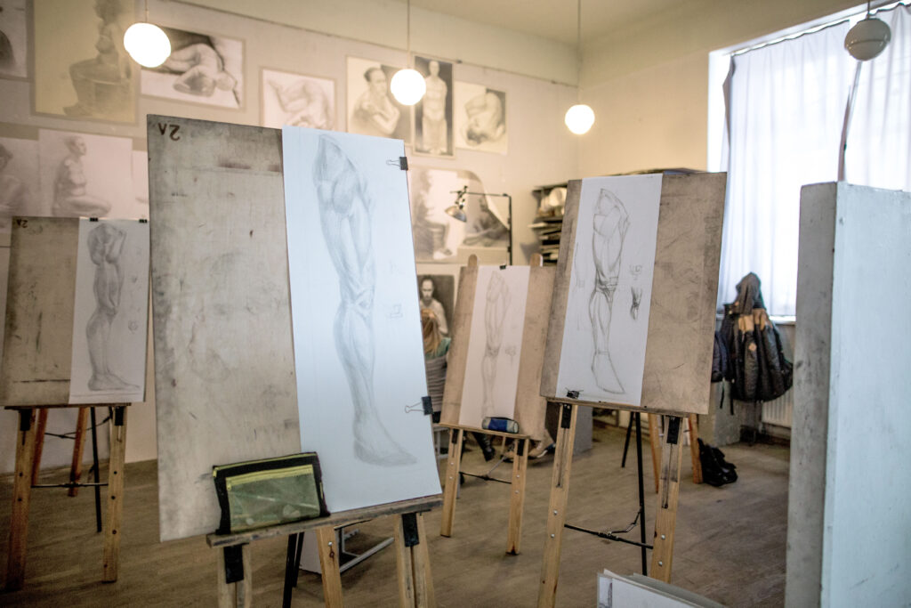 Exploration artistique : L’exposition « Mitodiha anie! » émerveille les amateurs d’art