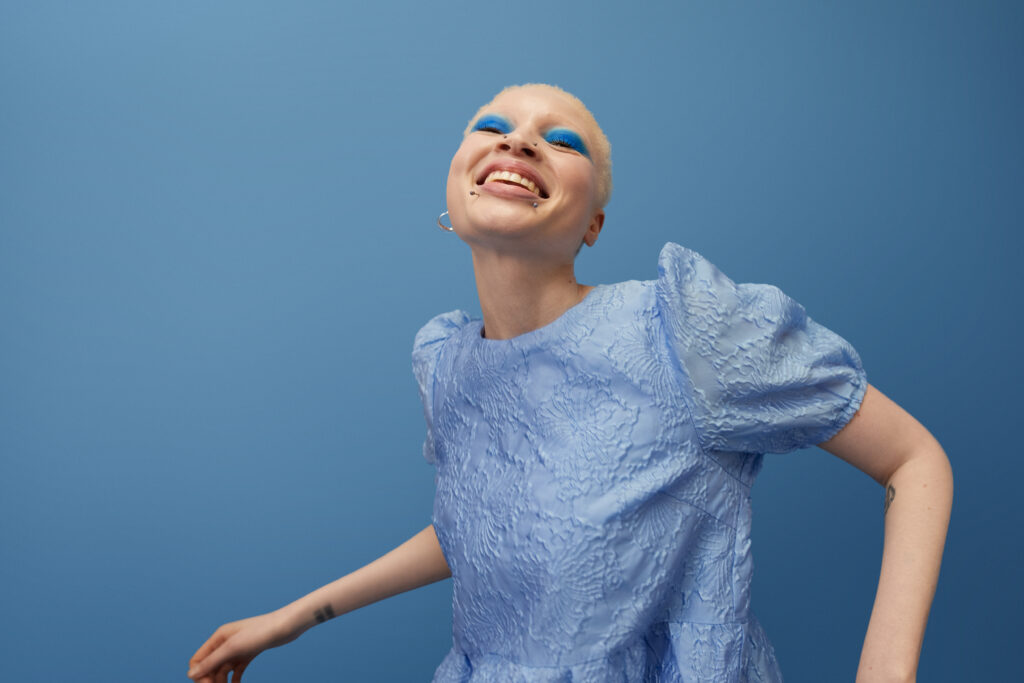 Journée Internationale de sensibilisation à l’Albinisme pour célébrer diversité et inclusion.