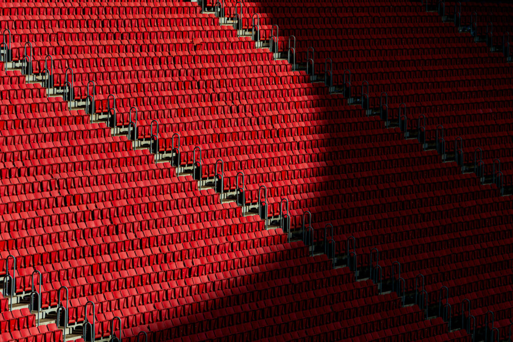 Emmanuel Petit encourage Neymar à quitter le PSG