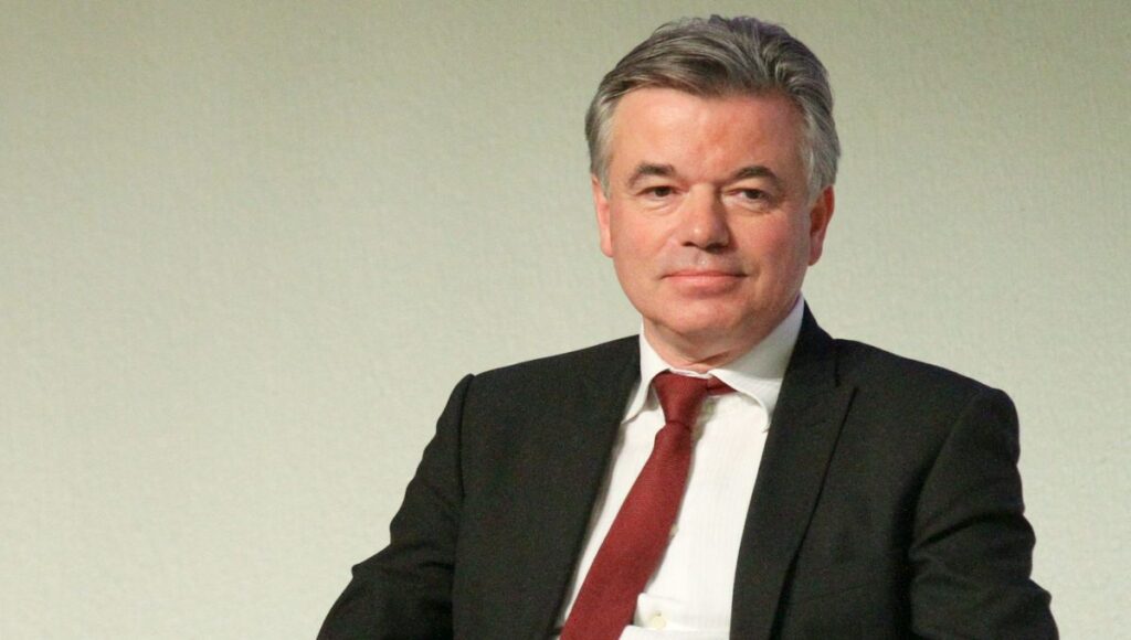 Qui est Alain Houpert ?