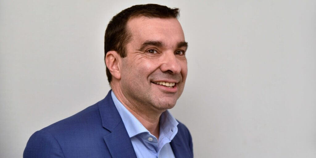 Qui est Richard Ramos ?