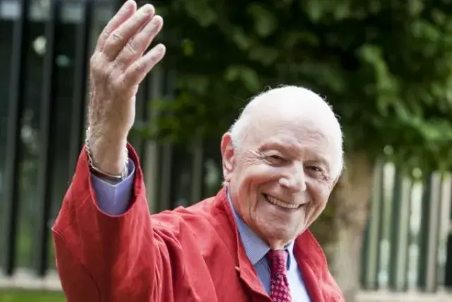 Qui est Rolland-Yves Mauvernay ?