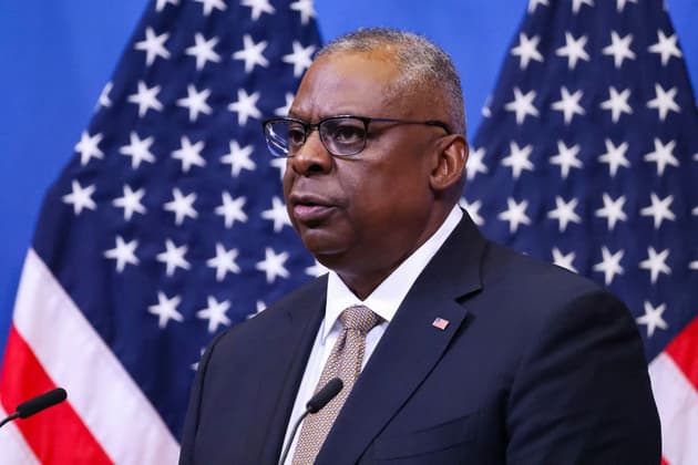 Le ministre américain de la défense critiqué pour avoir dissimulé son hospitalisation