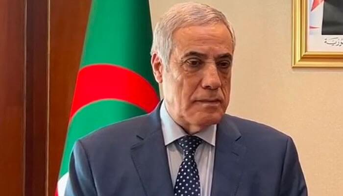 Qui est Nadir Larbaoui ?