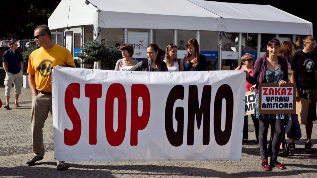 Loi controversée sur les OGM : débats et enjeux pour les consommateurs français