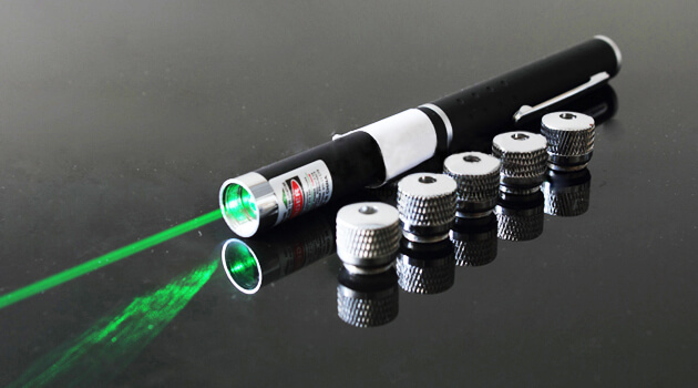 Veille de fête nationale : attention aux pointeurs laser, un danger pour les yeux !