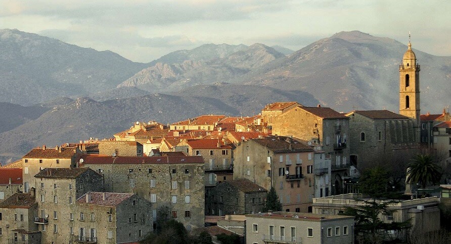 Sartène : entre histoire, beauté et tradition
