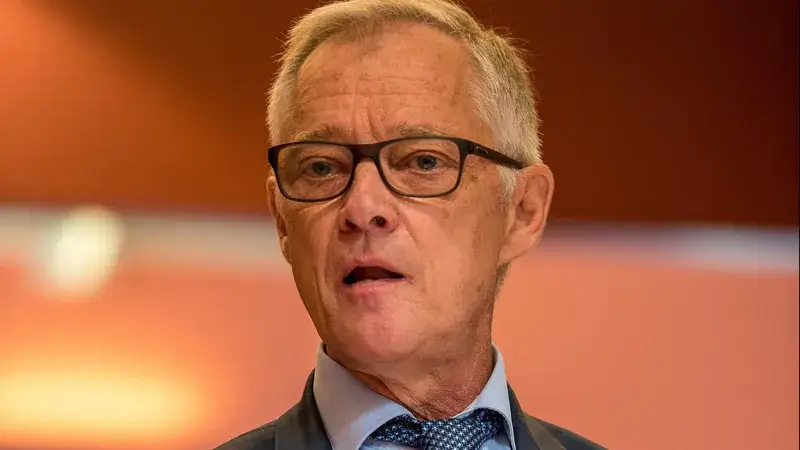 Qui est Jean-Pierre Corbisez ?