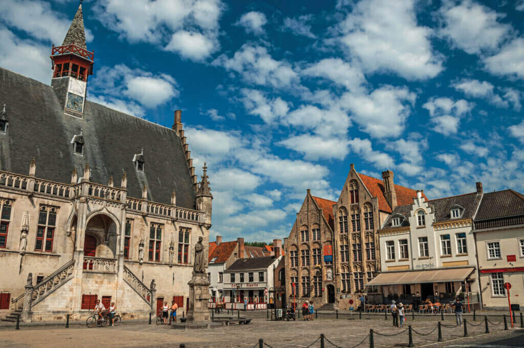 La vie quotidienne à Damme : une évaluation des coûts