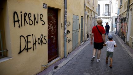 La crise du logement : vers un resserrement des règles face à la montée en puissance d’Airbnb