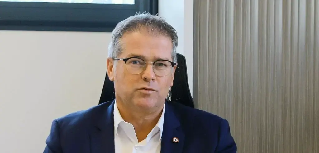 Qui est Bertrand Sorre ?