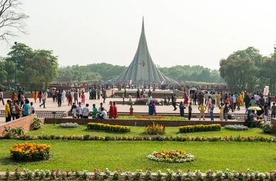 Savar : un équilibre entre industrie et patrimoine pour un développement durable