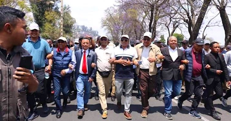 Tensions politiques à Antananarivo : le Préfet resserre l’étau sur le Collectif des 11 Candidats