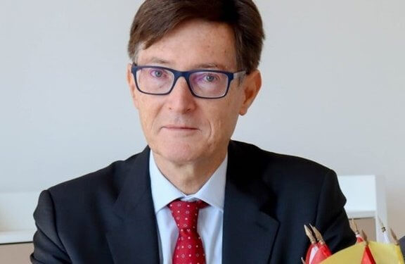 Qui est Graham Paul ?