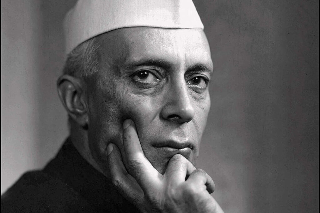 Contrastes Indiens : l’héritage de Nehru face à la vision de Modi
