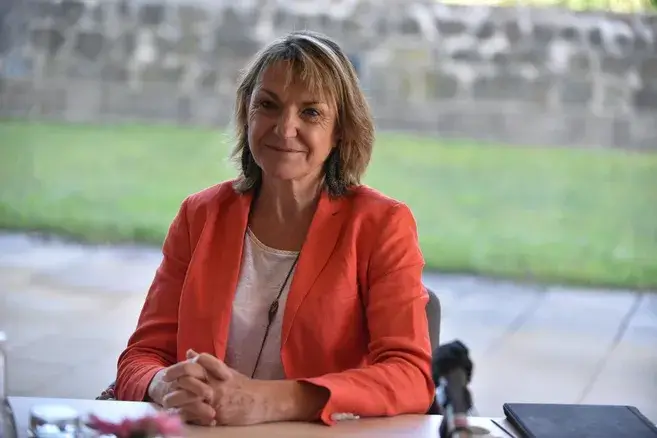 Qui est Isabelle Valentin ?