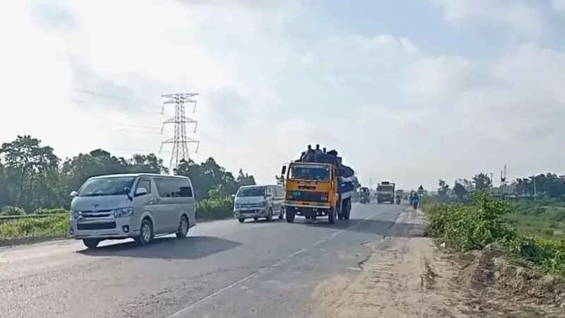 Tangail : tisser la sécurité économique et culturelle à travers l’artisanat et l’agriculture