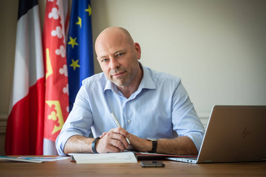 Qui est Vincent Thiébaut ?