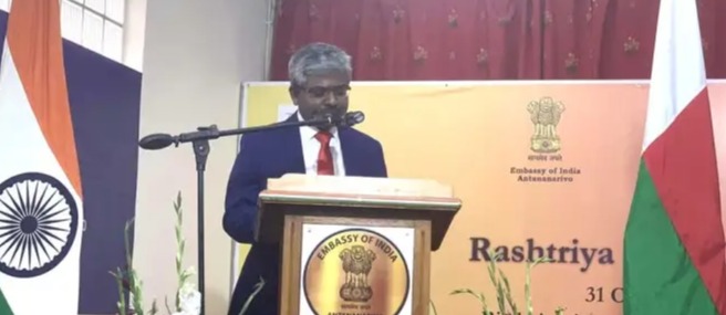 Hommage à l’unité: célébration émouvante de Rashtriya Ekta Diwas à Madagascar