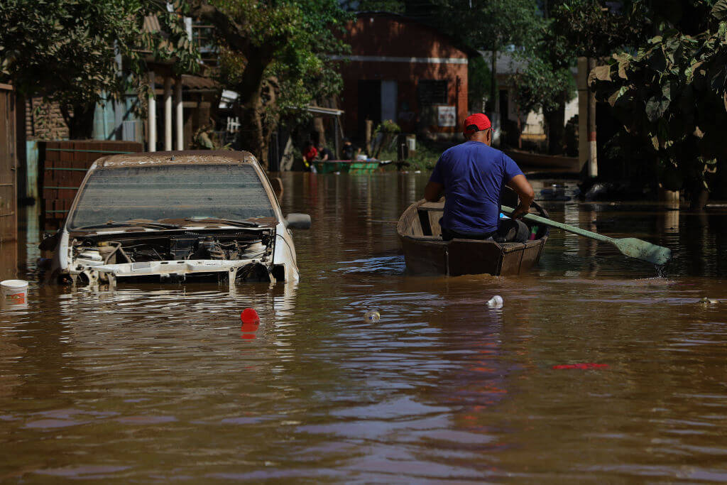 Reconstruire après les inondations meurtrières au Brésil