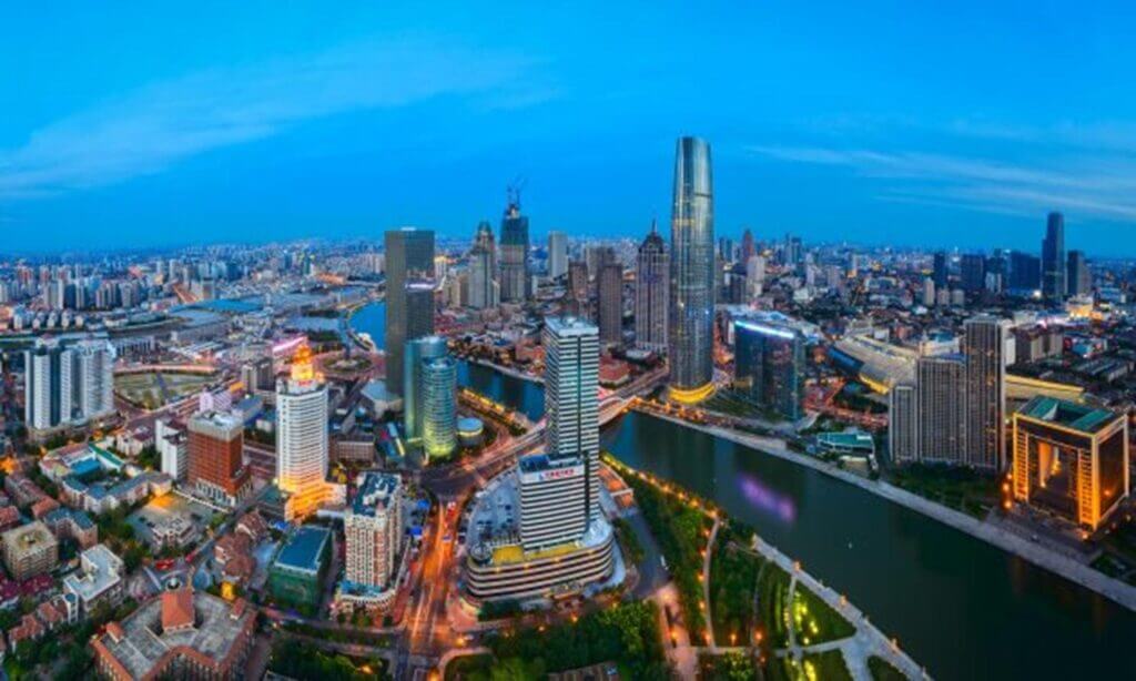 Sécurité à Tianjin : gestion des risques dans un centre industriel et portuaire majeur