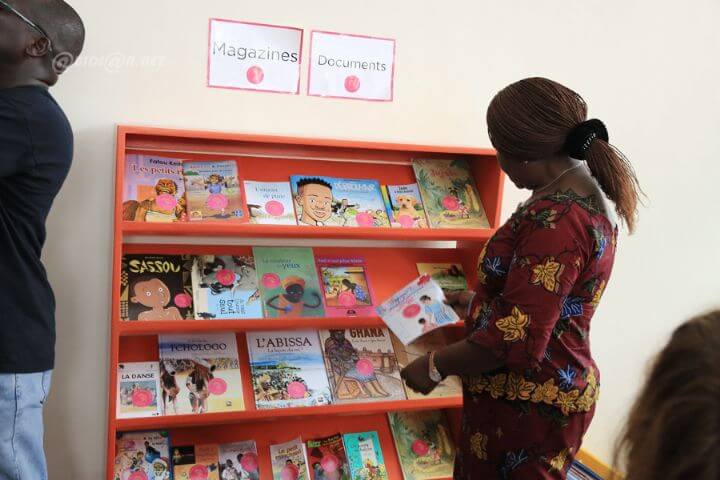Initiative communautaire à Manarintsoa: une nouvelle bibliothèque pour l’EPP locale