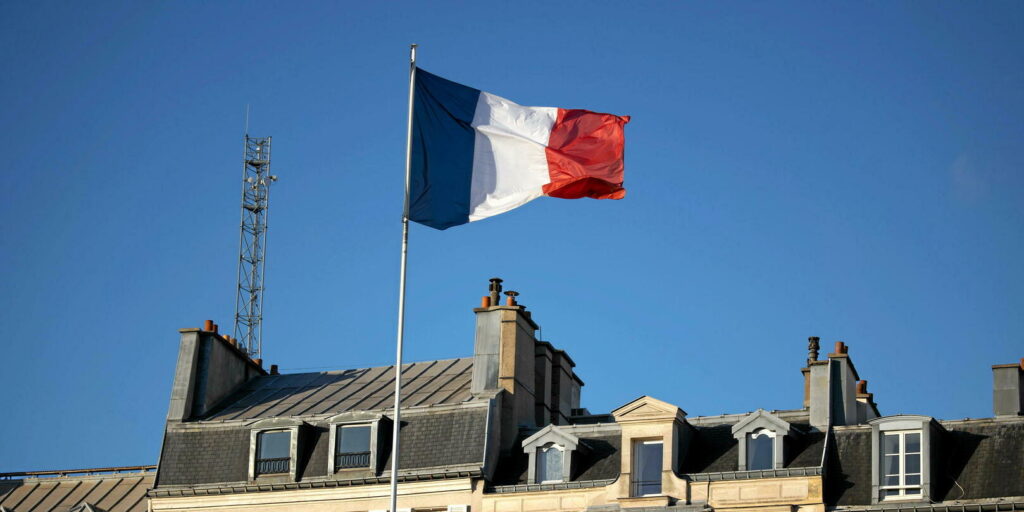 Tensions croissantes entre Paris et Bakou : conflit d’intérêts franco-azerbaïdjanais