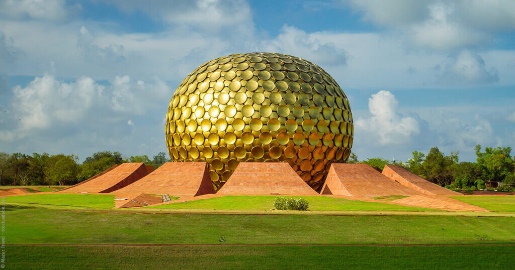 Auroville: une utopie en péril
