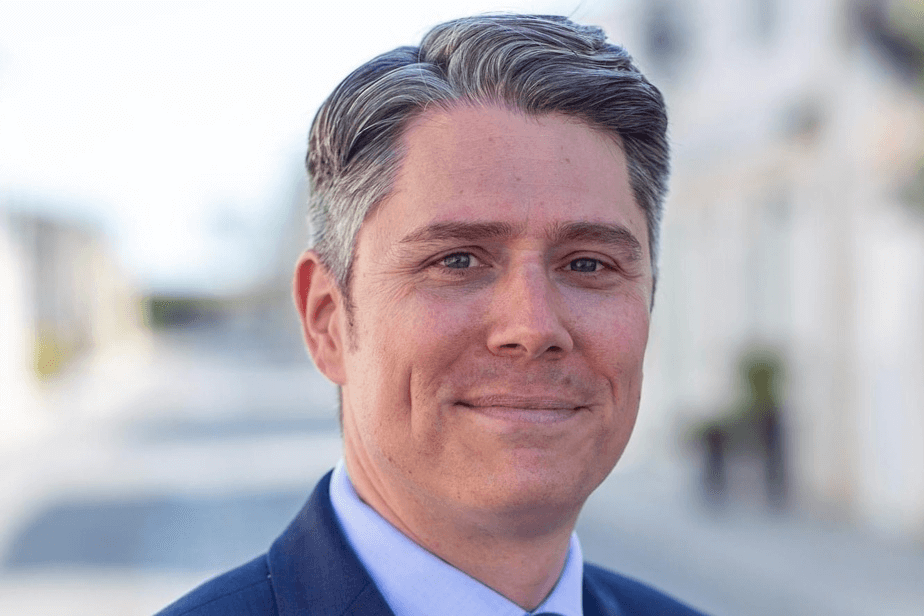 Qui est Mickaël Vallet ?