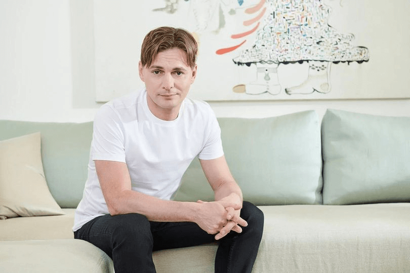 Qui est Andrey Andreev?