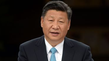 Visite historique de Xi Jinping à Paris : enjeux diplomatiques et tentatives de médiation dans le conflit ukrainien