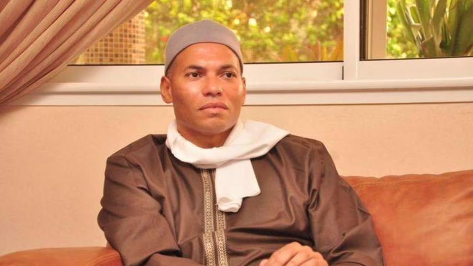 Karim Wade candidat à la présidentielle : retour d’un opposant clé au Sénégal