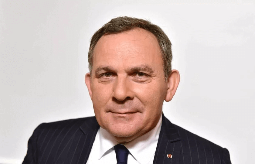 Qui est Francis Szpiner ?