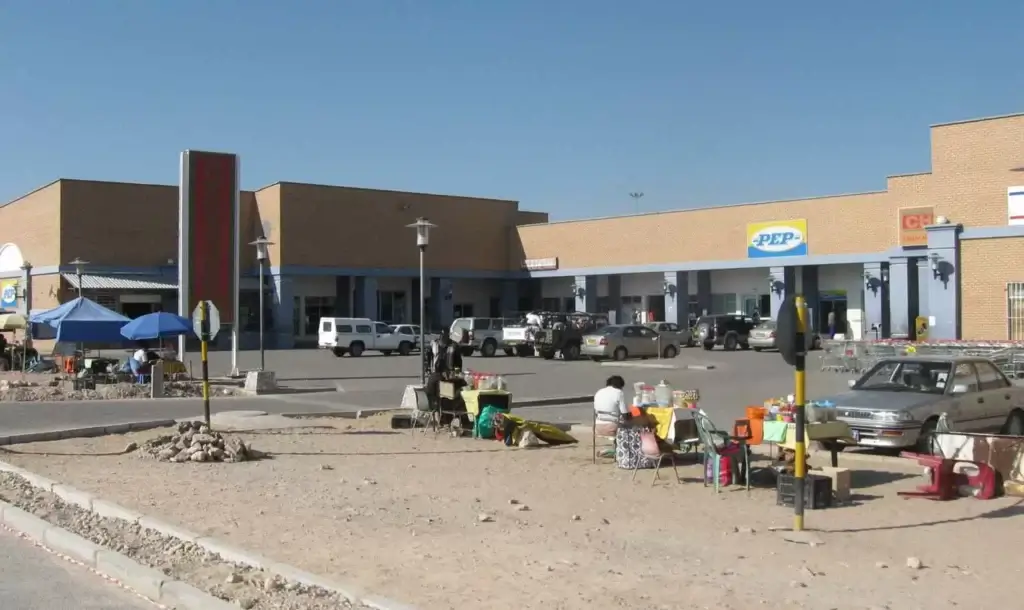 Ghanzi, Botswana : sécurité et connexion avec la nature dans l’ouest sauvage