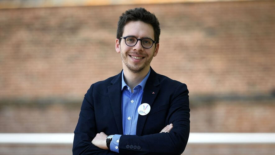 Qui est Hadrien Clouet ?