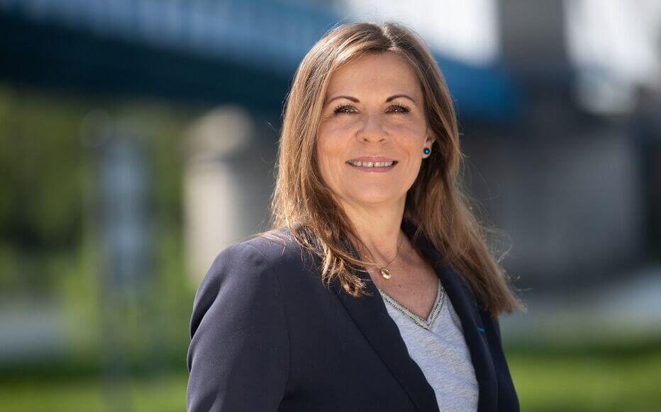 Qui est Isabelle Santiago ?