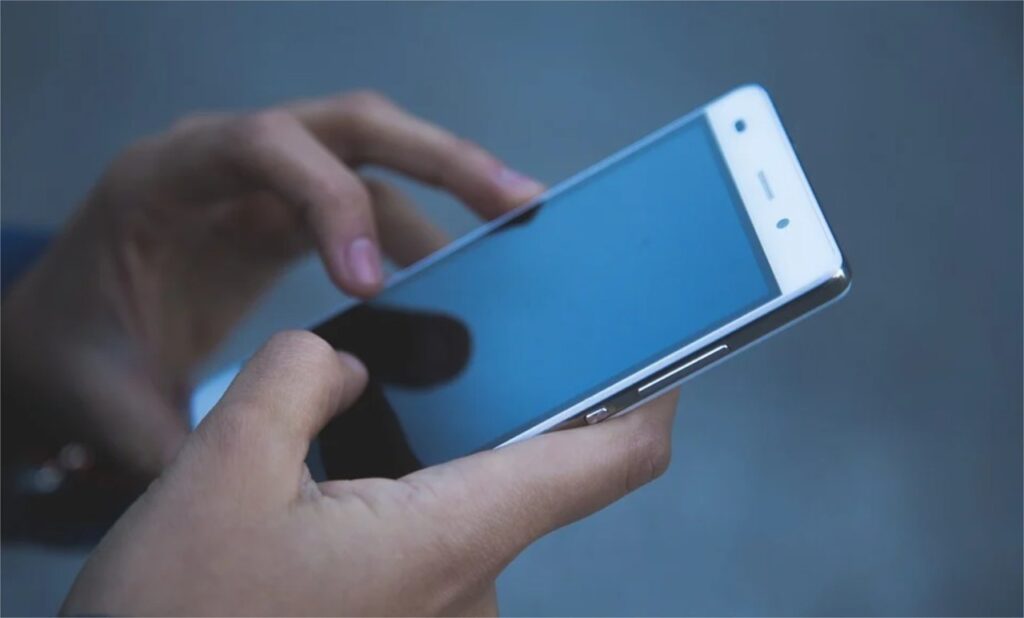 Vague de vols à Antsirabe : les selfies deviennent cibles de braquages