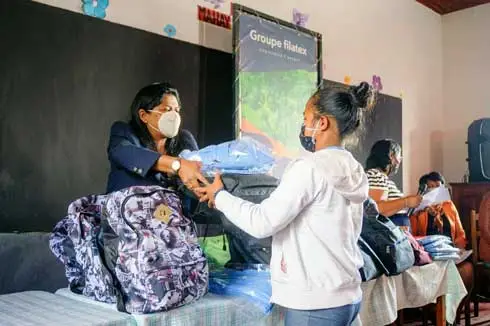 Filatex poursuit son engagement en éducation à Madagascar: 55 bourses et 56 formations d’enseignants