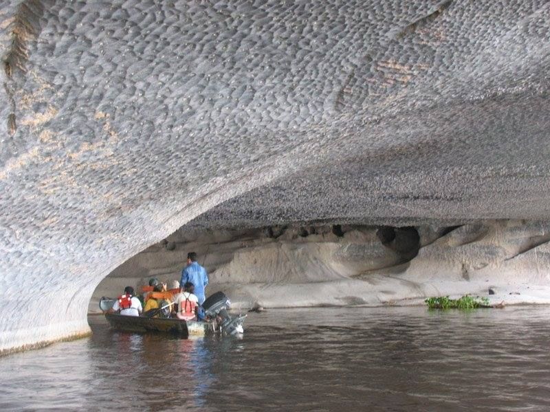 Les grottes de Vallemí : Un trésor souterrain à découvrir absolument