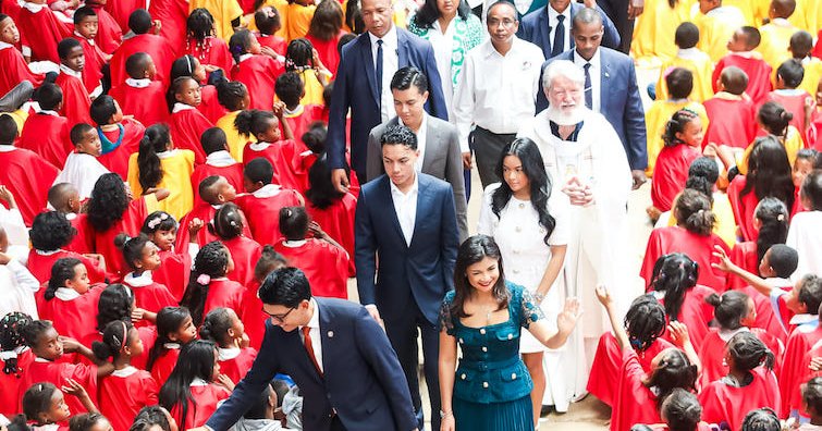 Noël à Akamasoa: la tradition humanitaire du président Andry Rajoelina