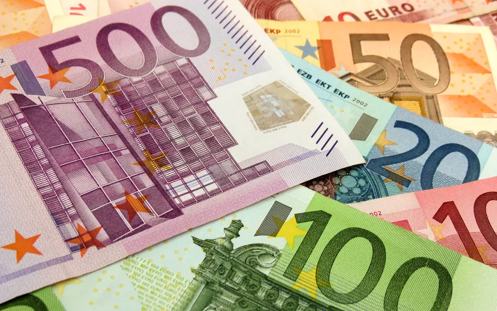 Le salaire minimum en Finlande : un Aperçu en 2024