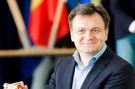 Qui est Dorin Recean ?