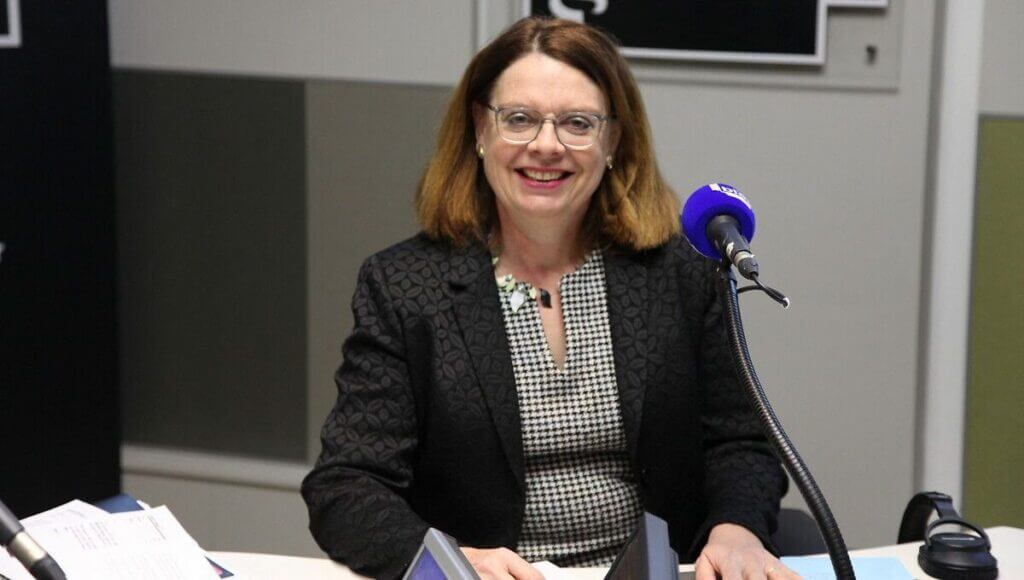 Qui est Mireille Clapot ?