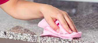 Quel est le meilleur rénovateur de marbre pour redonner à vos surfaces leur éclat d’origine ?