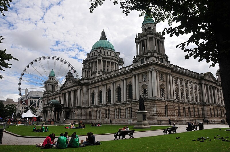 Belfast : sécurité urbaine et résilience dans la capitale de l’Irlande du nord