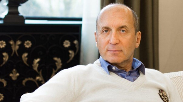 Qui est Vitali Malkine ?