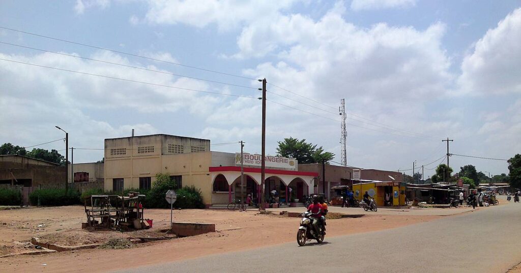 Banfora et ses défis économiques : une vue sur le coût de la vie quotidienne